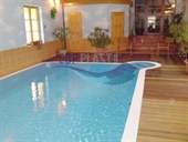 Vnitřní bazény s přelivem